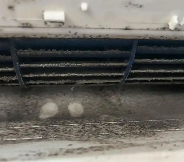 邯郸空调吹的风有股烧焦味是怎么回事